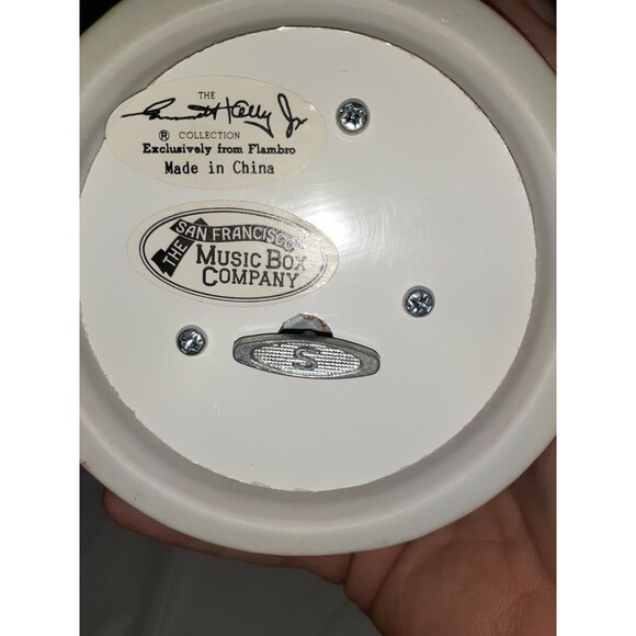 Emmett Kelly Jr Whistle While You Work Music Box Porcelain Clown Original Box - Picture 7 of 10